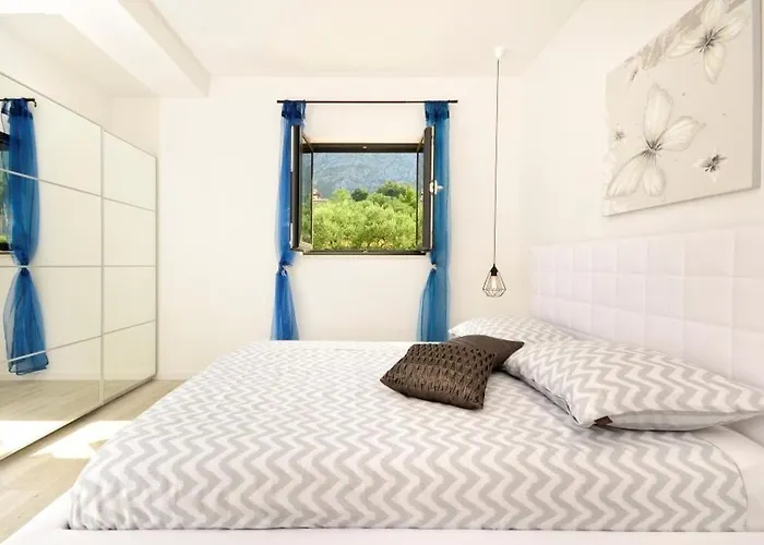 Grace A Luxury In Makarska, Heated Pool