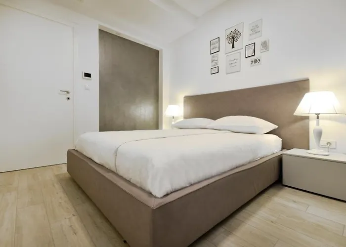 Willa Grace A Luxury In Makarska, Heated Pool Makarska