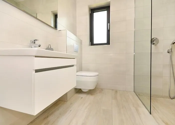 Villa Grace A Luxury In Makarska, Heated Pool Makarska